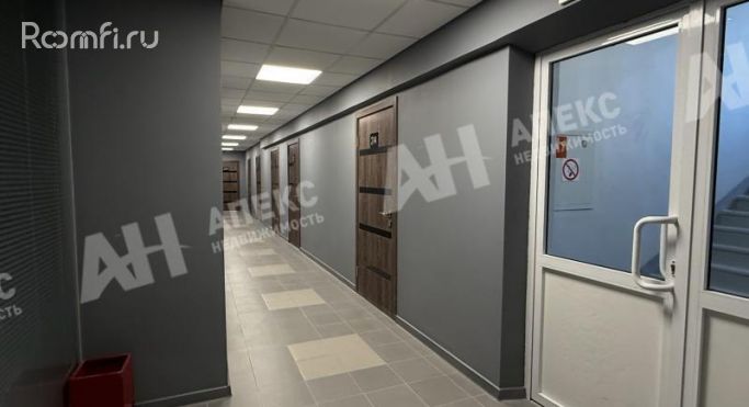 Продажа помещения свободного назначения 713 м², Верхняя Красносельская улица - фото 3