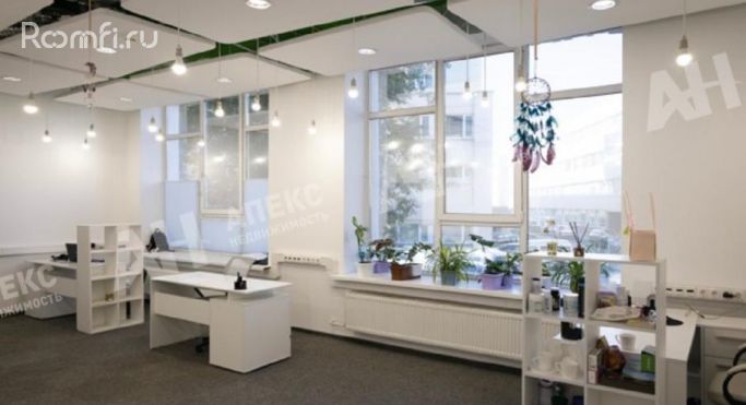 Аренда офиса 279 м², улица Орджоникидзе - фото 2