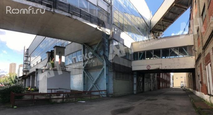 Аренда склада 960 м², Вятская улица - фото 1