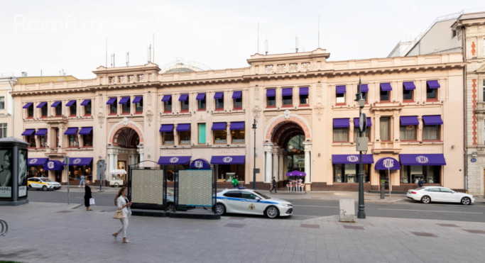 Аренда помещения свободного назначения 13700 м², улица Петровка - фото 1