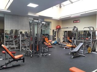 Аренда помещения свободного назначения 865 м²