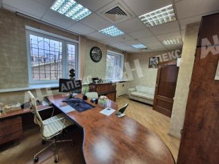 Аренда помещения свободного назначения 414 м²