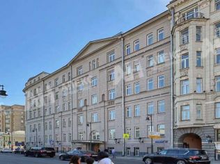 Аренда помещения свободного назначения 196 м²