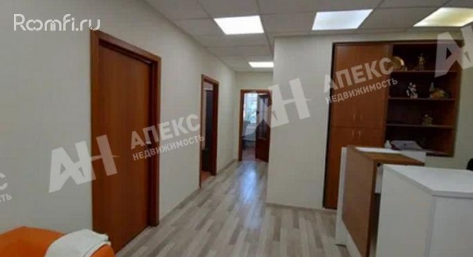 Продажа помещения свободного назначения 668 м², Ломоносовский проспект - фото 2