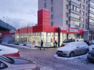 Продажа торгового помещения 1040 м²