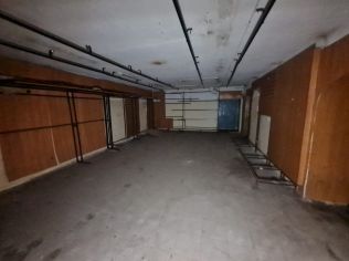 Аренда помещения свободного назначения 880 м²