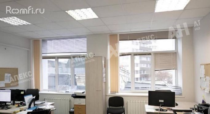 Аренда офиса 196 м², улица Орджоникидзе - фото 1