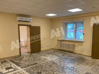 Аренда помещения свободного назначения 293 м²