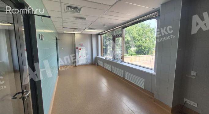 Аренда помещения свободного назначения 180 м², улица Архитектора Власова - фото 2