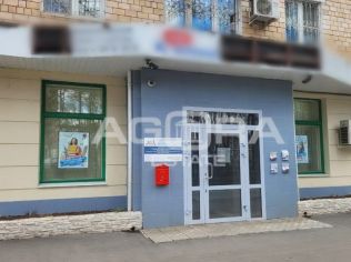 Аренда торгового помещения 203.2 м²