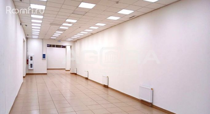 Аренда торгового помещения 242.5 м², Часовая улица - фото 2