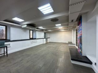 Аренда помещения свободного назначения 85 м²